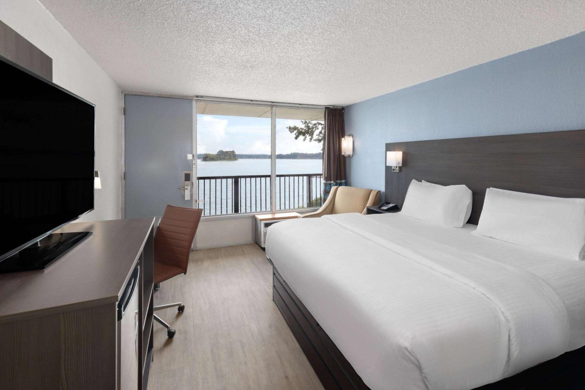 Super 8 By Wyndham Riverside Al エクステリア 写真